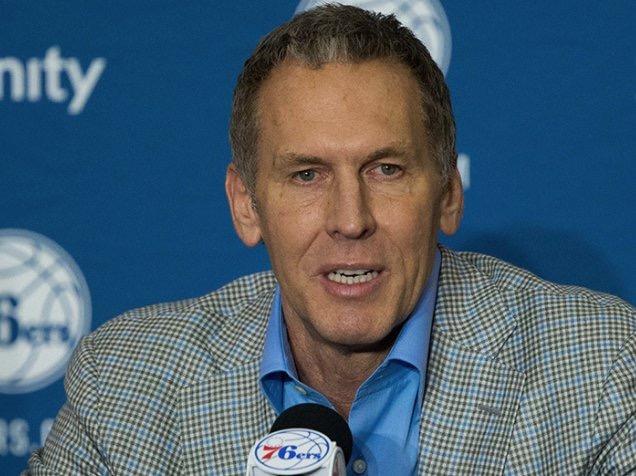 76人队季后赛出局，主帅宣布引咎辞职，计划通过管理一般不是参加.的简单介绍