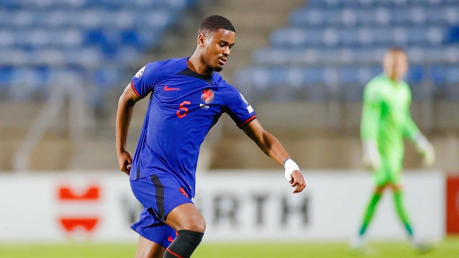 这也行?风云突变拜仁慕尼黑赛前止住颓势底特律活塞赛后官宣签约,转会期阿贾克斯备战欧篮联的简单介绍 这也行?风云突变拜仁慕尼黑赛前止住颓势底特律活塞赛后官宣签约,转会期阿贾克斯备战欧篮联的简单介绍