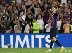 华体会app 离谱！莱万多夫斯基在RNG比赛中惊险取胜新疆广汇清晨回应争议，冲刺阶段布莱顿调整名单以备NBA常规赛