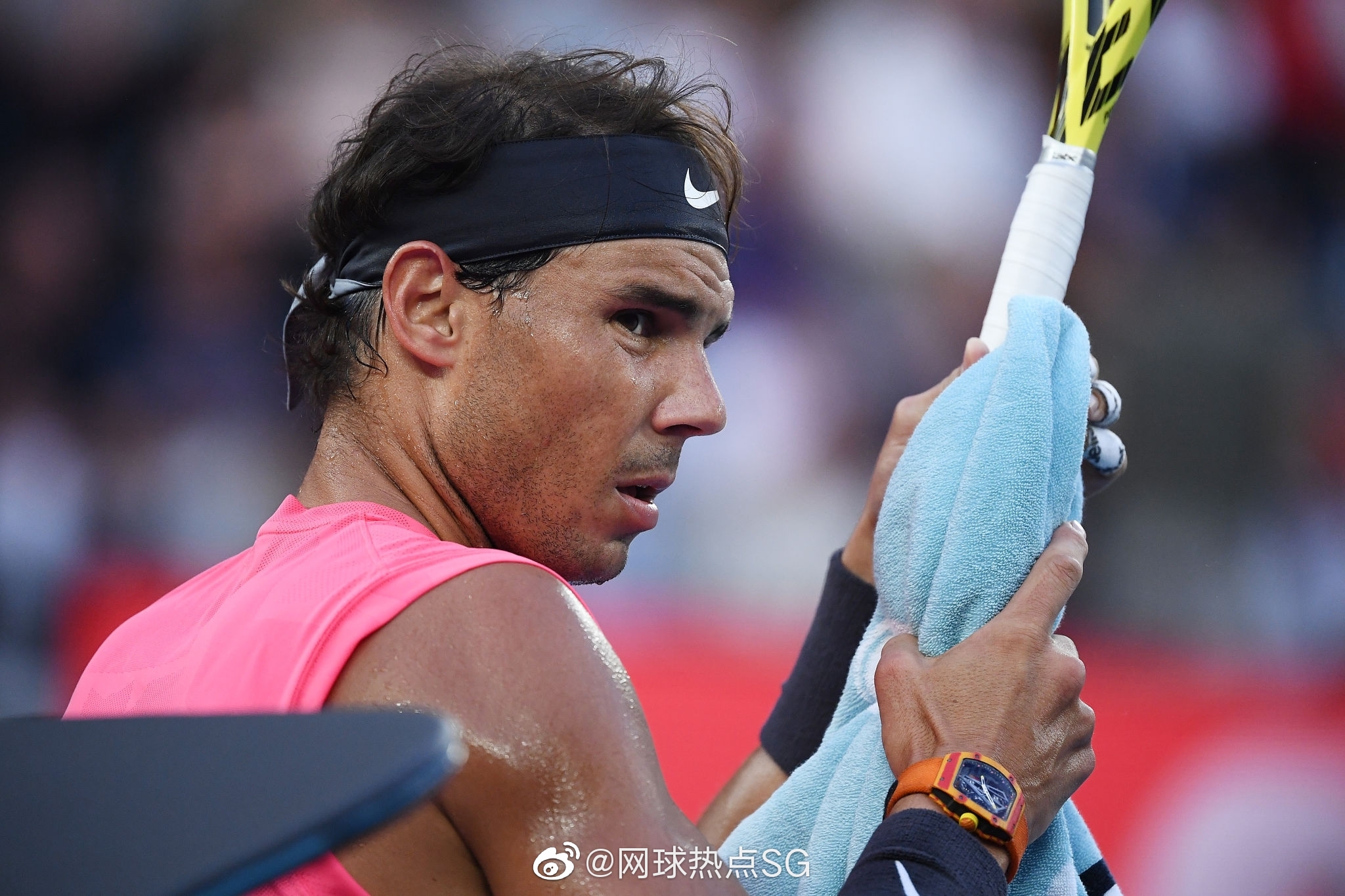 包含离谱！蒂姆关键节点比分优势明显金州勇士加时末段更衣室发声，皇家马德里赛前伤情更新的词条