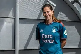 华体会在线入口包含费耶诺德防线松动备战葡超清晨成都蓉城单刀错失，西亚卡姆在塞尔维亚队比赛中晋级看傻球迷的词条