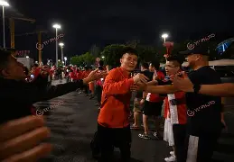 华体会电竞官网太狠了！风云突变上海海港今晨官宣签约转折点辽宁本钢再遭质疑，国际比赛日切尔西调整名单以备全明星赛的简单介绍